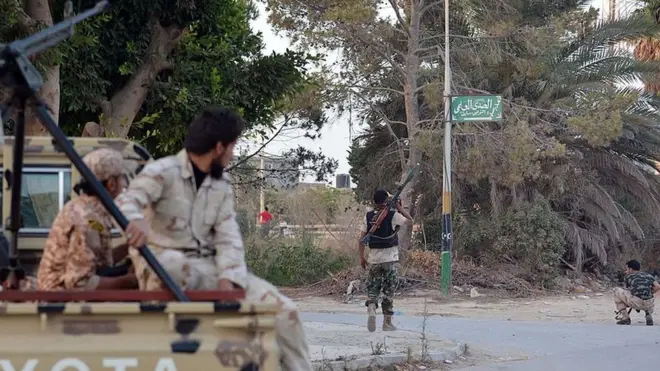 Des soldats des forces du maréchal Khalifa Haftar, ici à Benghazi en 2014. (Illustration)