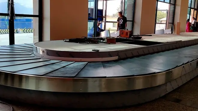 आन्तरिक विमानस्थलमा यात्रुको सामान अब बेल्टमा