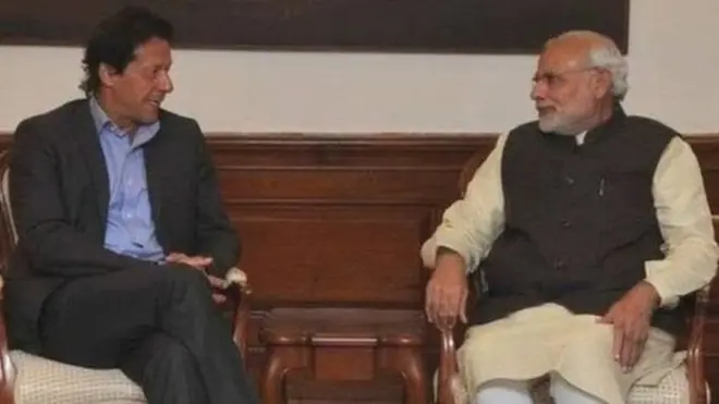 नरेंद्र मोदी और इमरान ख़ान