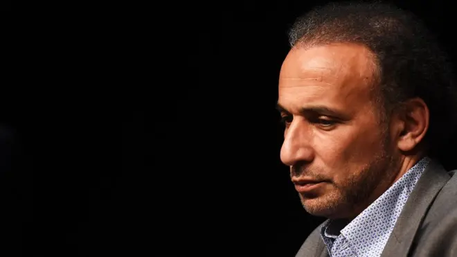 طارق رمضان - حفيد مؤسس حركة الإخوان المسلمين حسن البنا - ينفي الادعاءات ضده