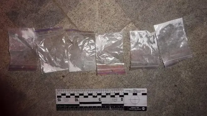 Поліція заявила, що виявила 17 людей із наркотичними речовинами