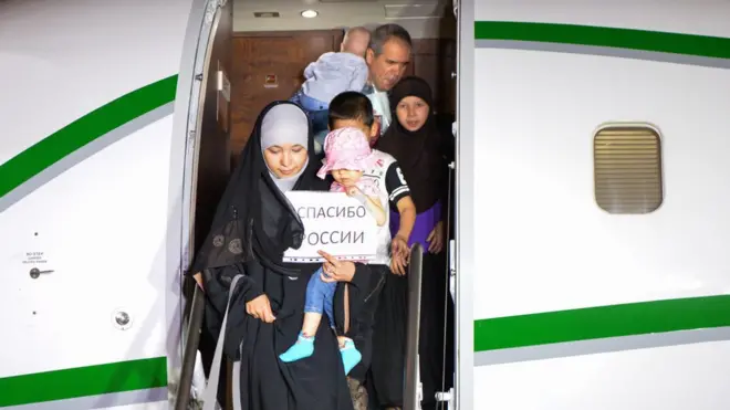 Так выглядела встреча женщин и детей в Грозном в сентябре 2017 года