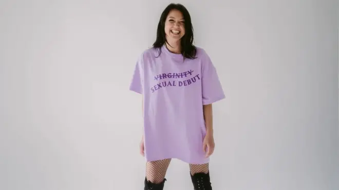 Nicolle Hodges, qui se décrit comme une "philosophe de la liberté sexuelle" de Toronto, au Canada, a commencé à proposer une réfutation de la notion de virginité qui, selon elle, a du potentiel.