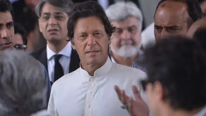 عمران خان بھی اس موقعے پر عدالت میں موجود تھے