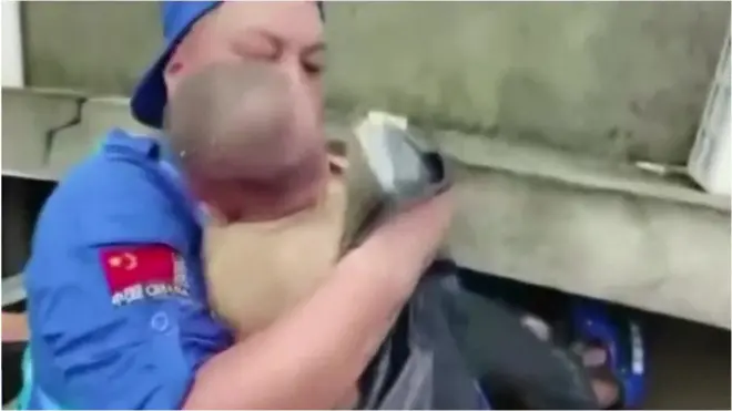 Harmee da'imaa ishee balaa sigiga lafaa irraa olchitee ofii duute