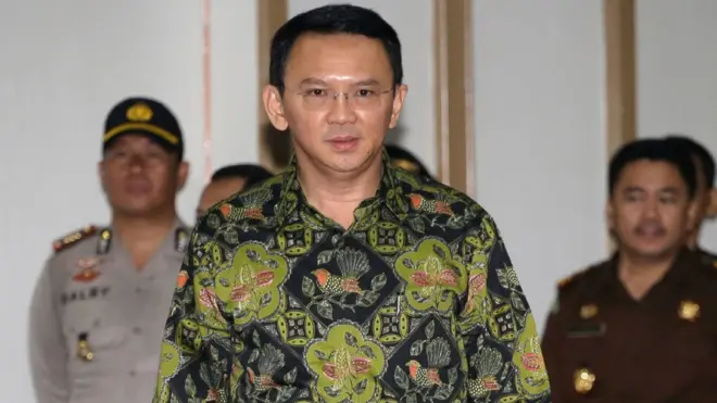 Basuki Tjahaya Purnama alias Ahok menghadiri sidang ke-18 pada Kamis (20/04).