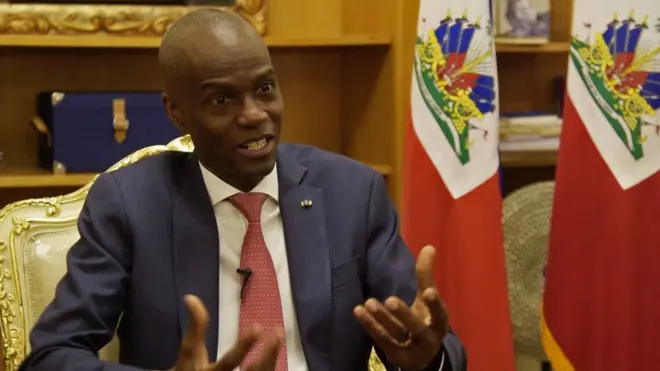 El Presidente de Haití, Jovenel Moïse, tiene 50 años, viene de ser empresario y ganó de la mano de un expresidente famoso por ser cantante.