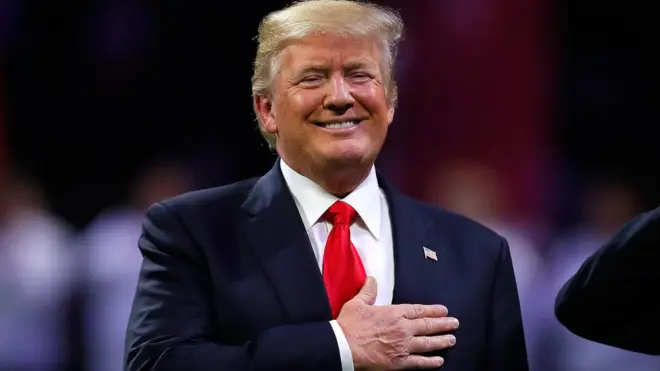 صدر ٹرمپ قومی ترانے کے عزت اور احترام کے بہت بڑے حامی ہیں