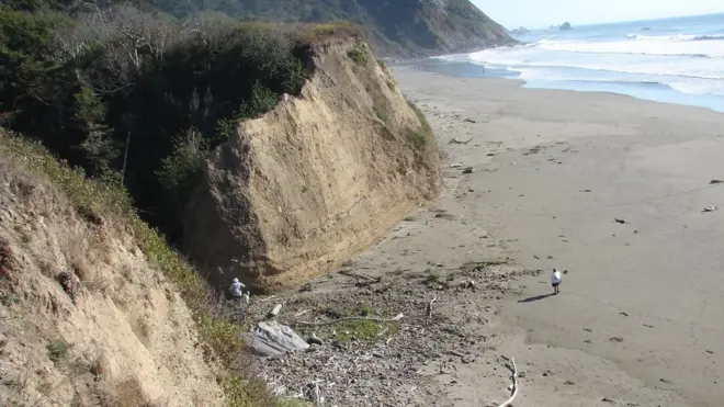La erosión que causa el océano pone en peligro el paisaje del norte de California.