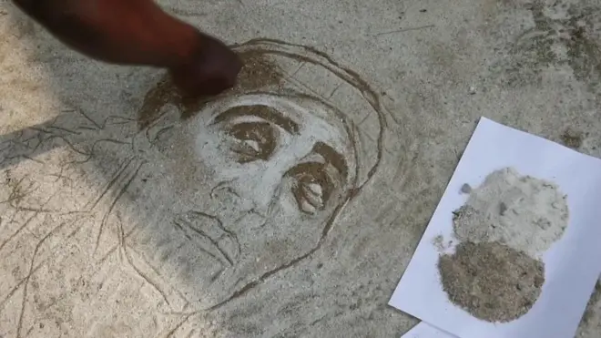 Art : les images de l’attaque au Cameroun resteront ‘ancrées en moi’