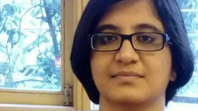 స్వాతి వడ్లమూడి సీనియర్ జర్నలిస్ట్.. సోషల్ మీడియాలో కార్టూన్లతో స్పందించటం ఆమె ప్రవృత్తి