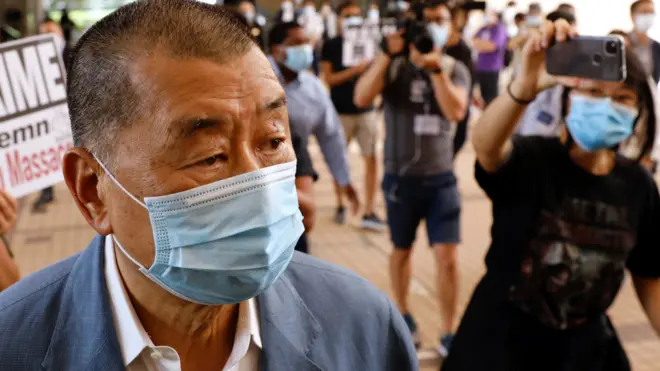 黎智英抵達香港西九龍法院大樓（15/10/2020）