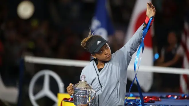 นาโอมิคว้าแชมป์