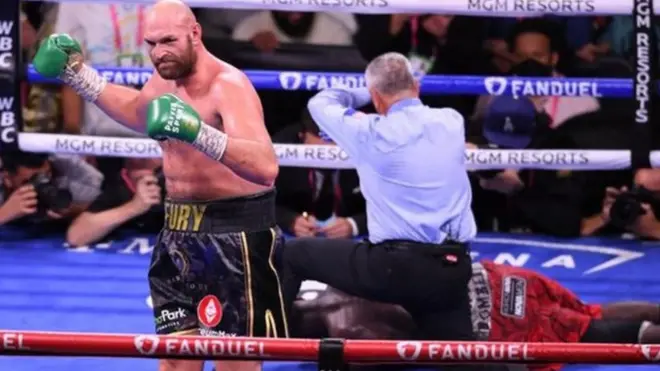 تمكن فيوري من الاحتفاظ باللقب بعد هزيمة وايلدر