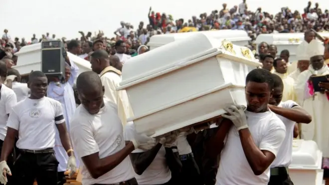 Нігерія протягом десятиліття спостерігає за періодичними спалахами насильства між фермерами Бером та пастухами Фулані (архівне фото 22 квітня 2018 року)