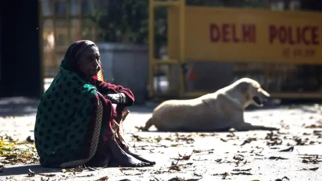 एक महिला