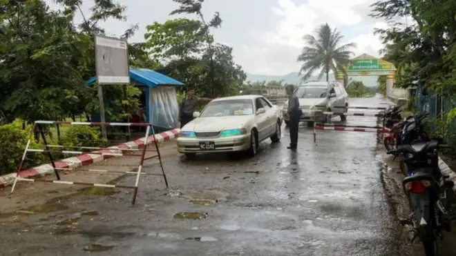 حکام کا خیال ہے کہ مونگ دہ نامی علاقے میں اتوار کے روز ہونے والے حملے کورڈینیشن کے ساتھ کیے گئے