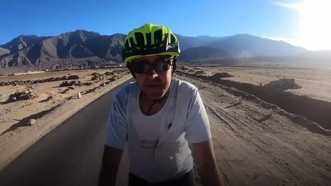 Див’яншу Ганатра заснував благодійну організацію для допомоги людям з інвалідністю