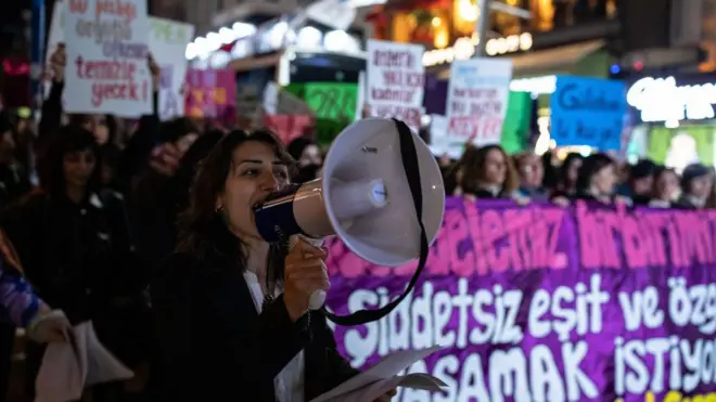 Kadınların protestosu 