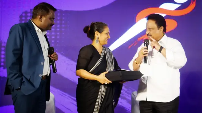 రూపా ఝా, జితేందర్ రెడ్డి