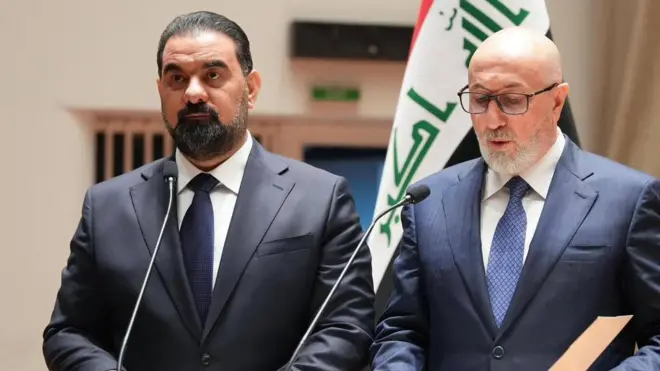 نزار آميدي الرئيس العراقي الجديد (يمين) وهيبت الحلبوسي رئيس مجلس النواب (يسار)