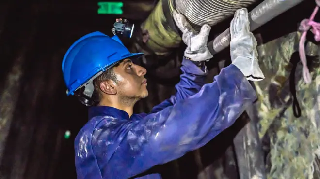 પ્રતીકાત્મક તસવીર