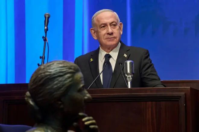 لماذا انتقد الداعية الكويتي سالم الطويل المذهب الإباضي ومفتي عمان؟