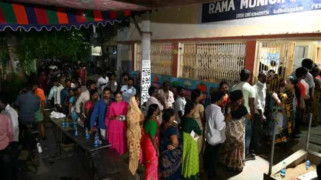 ఎన్నికలు