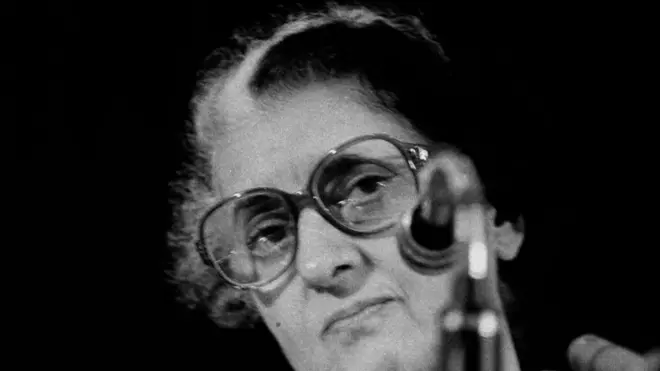 భారతదేశం, కాంగ్రెస్ పార్టీ, ఇందిరా గాంధీ, బీకే నెహ్రూ, ఎమర్జెన్సీ, అధ్యక్ష తరహా పాలన