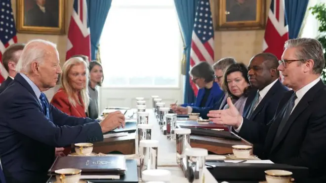 Байден і Стармер під час переговорів у Білому домі