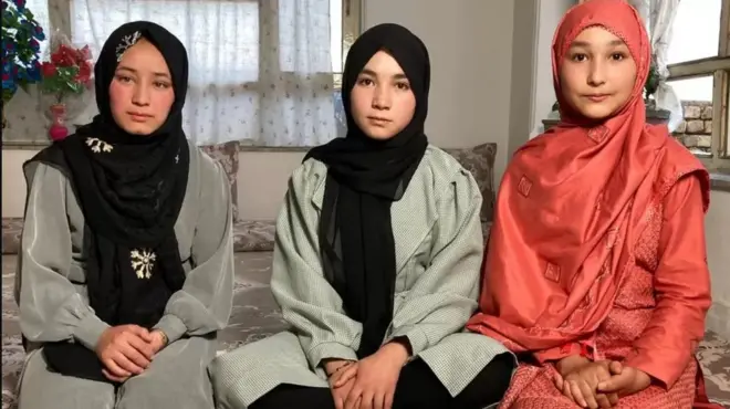 ကျောင်းသူများ