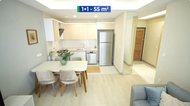 Amerikan mutfağa sahip bir salon