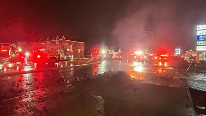 사고 발생 직후 긴급 구조대가 출동한 장면