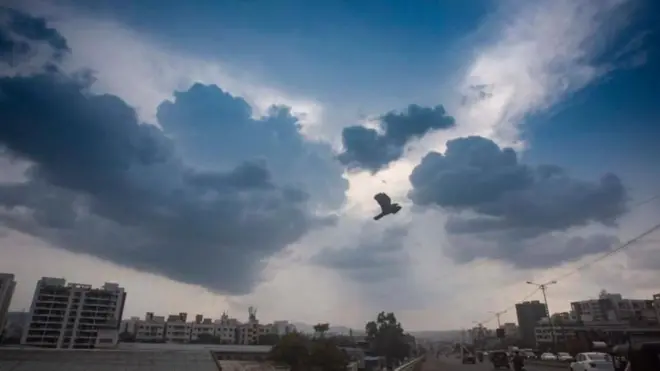 ગુજરાત હવામાન આગાહી, વરસાદ, બીબીસી વૅધર, બીબીસી હવામાન, ઉનાળો, ગરમી, કમોસમી વરસાદ, માવઠું પડવાની શક્યતા, બીબીસી સમાચાર, બીબીસી ન્યૂઝ ગુજરાતી