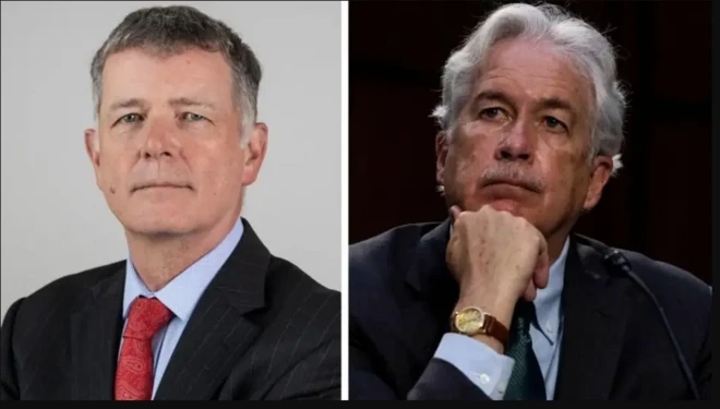  Sir Richard Moore iyo William Burns 