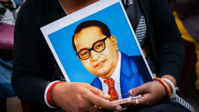 बी आर आंबेडकर 