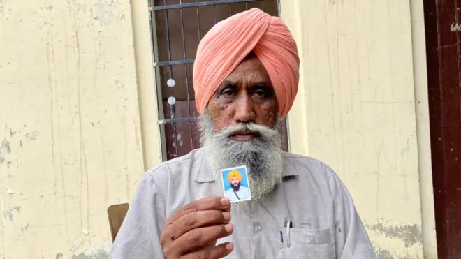 ਬਸੰਤ ਸਿੰਘ