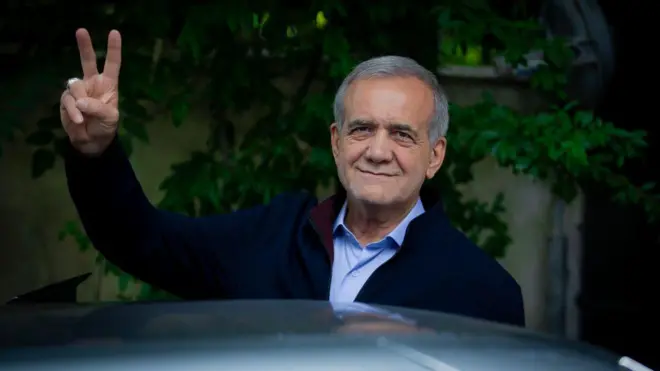 मसूद पेज़ेश्कियान को ईरान का राष्ट्रपति चुना गया है.