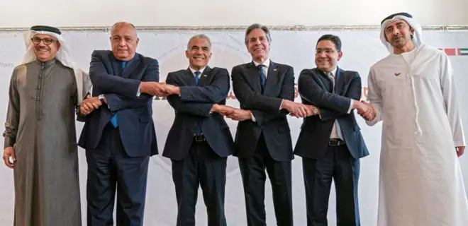 Shirkii Negev ee bishii Maarso ee la soo dhaafay dhex maray hoggaamiyeyaasha Carabta iyo Israa'iil ayaa waxaa ka dhashay su'aalo ku saabsan "Arab-Israa'iil NATO."