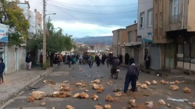 Kürtler eylem yapıyor