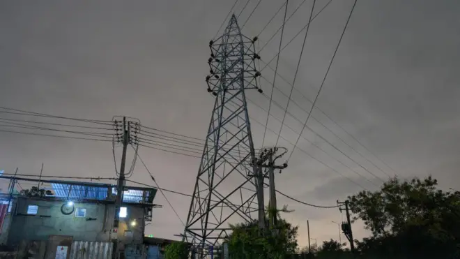 An electricity pylon in Colombo, Sri Lanka