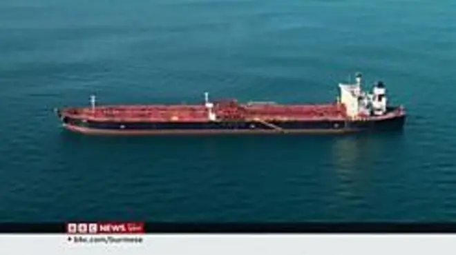 ဒရုန်း ပျံဝဲမှု ရုရှား ရေနံတင် သင်္ဘောကို ပြင်သစ် စီးနင်း