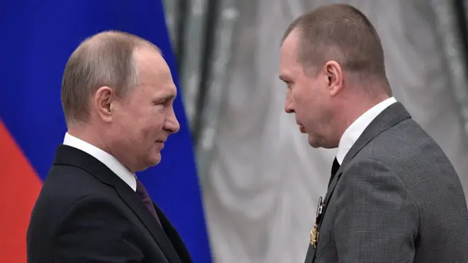 Худрук Театра наций Евгений Миронов получил из рук президента Путина орден "За заслуги перед Отечеством" IV степени