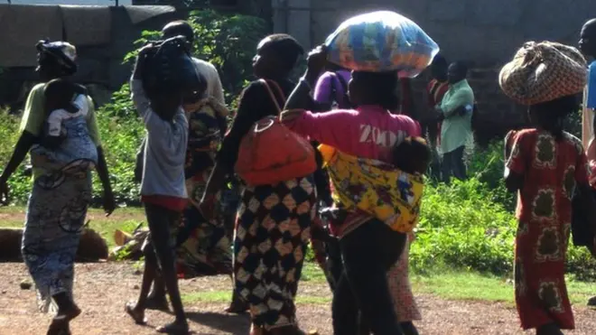 Ndị na-agba ọsọ mmegbu na mwakpo a na-eme ndị akụkụ na-asụ bekee na Kamerunu