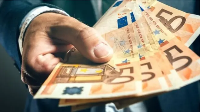 رئیس بانکی که رابین هود عصرمدرن نام گرفته است