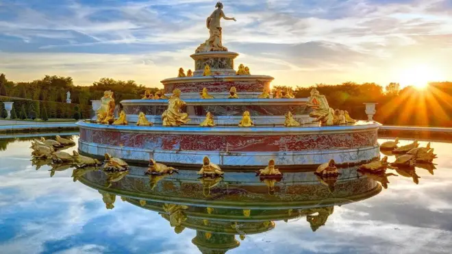 O Parque de Versalhes é um oásis arrebatador com entrada gratuita para o público na maioria dos dias.