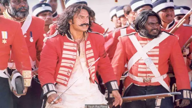 Film Mangal Pandey: The Rising berkisah tentang seorang tentara yang menyulut perang melawan Inggris pada 1857.