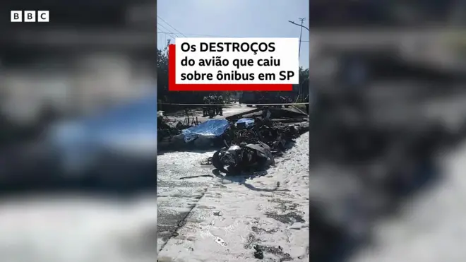 Destoços de avião acidentado em SP