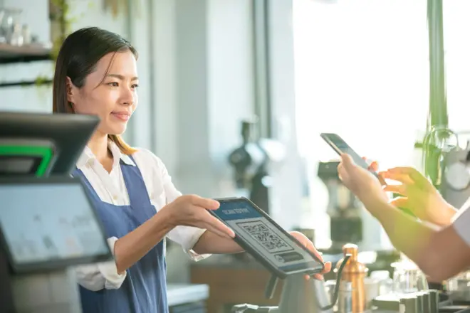 คนจ่ายเงิน