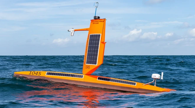 허리케인 예보 개선을 목적으로 허리케인의 강도가 세지는 이유를 찾는 연구에 세일드론이 참여하고 있다